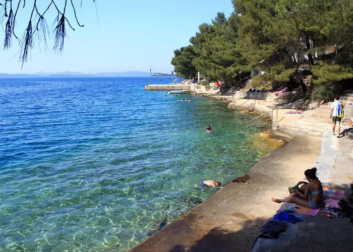 With Parking Space Sali, Dugi Otok - 8181 아파트 *