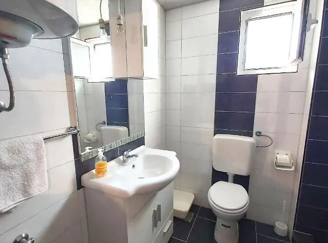 With Parking Space Sali, Dugi Otok - 8181 살리